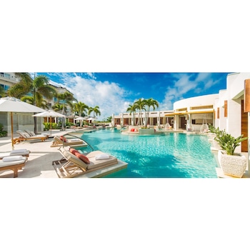 Spring Break at These Celebrity Loved Resorts